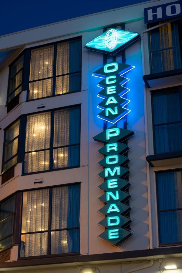 Ocean Promenade Hotel White Rock Eksteriør bilde